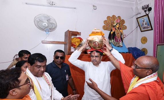 Sampriti Sankalp Abhiyan: Tripura CM Dr. Manik Saha joins sacred Kalas Yatra in Agartala.